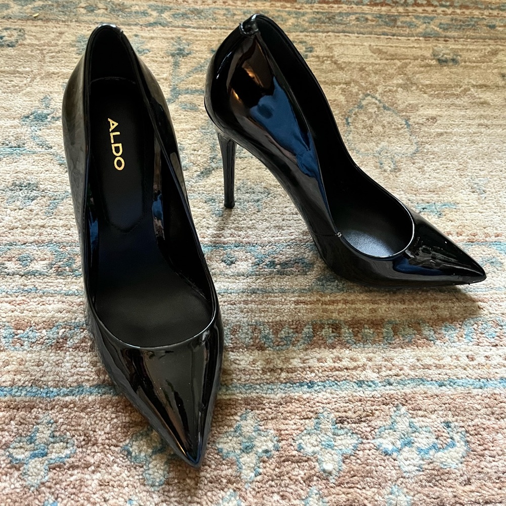 Aldo Patent leather pumps